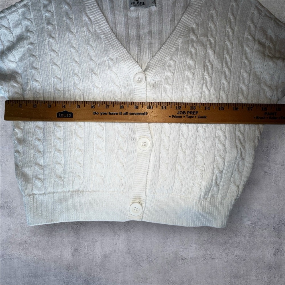 Hollister Cropped V Neck White/Cream Cardigan Size Small S Long Sleeve Knit - Picture 5 of 9